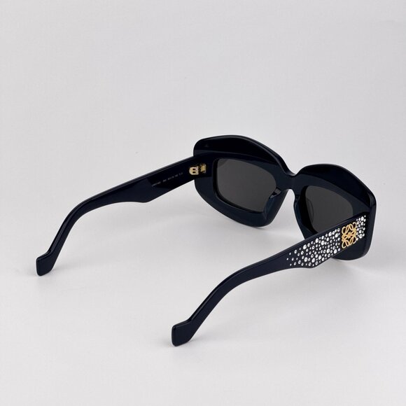 Loewe ANAGRAM LW4114IS Sunglasses – Crystal Studs Blue| Model LW4114IS 90A - Picture 7 of 13